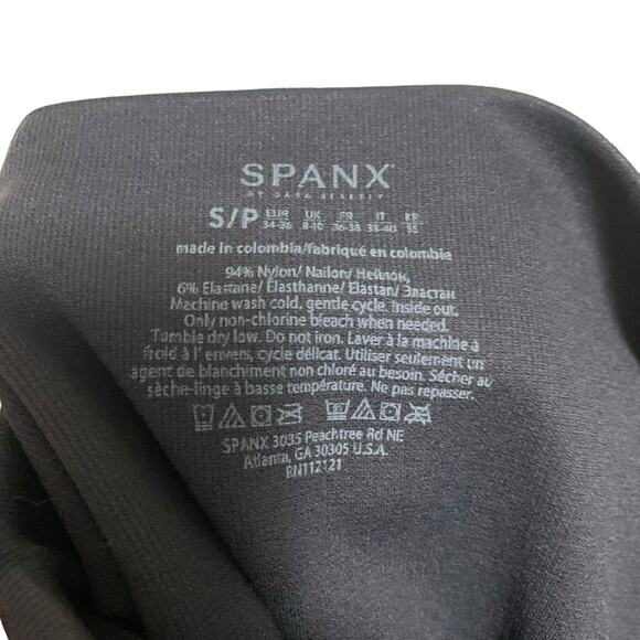 NWT! SPANX 'Look At Me Now' Black Camo Leggings Womens - Picture 10 of 12